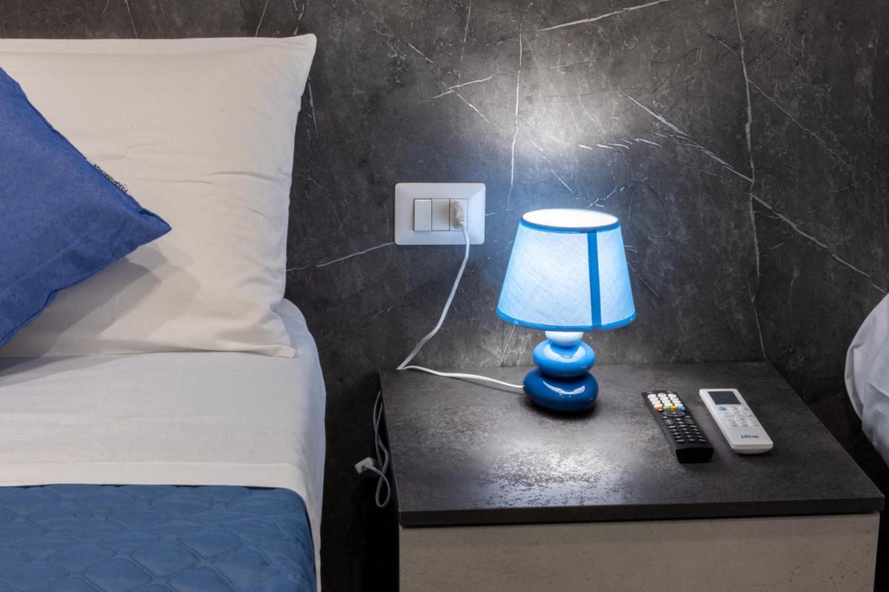Partenope Guest House Napoli Dış mekan fotoğraf